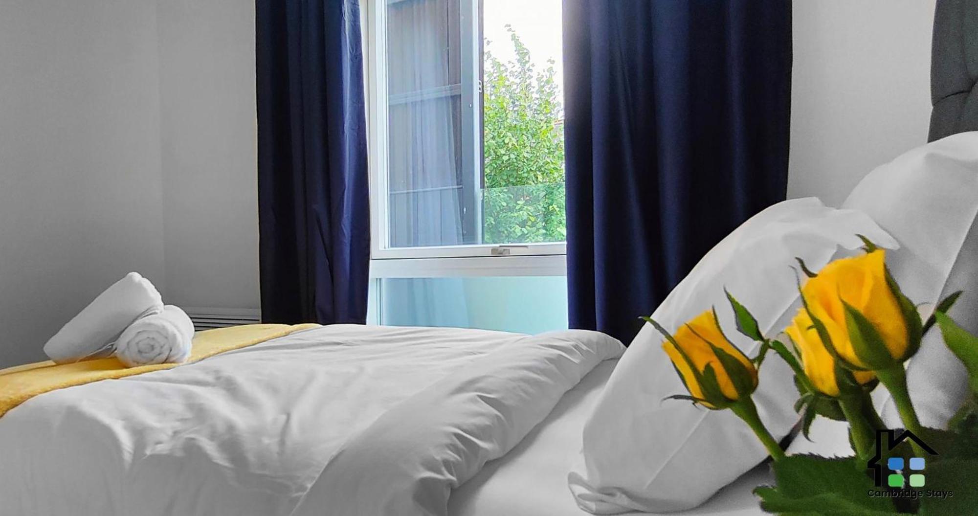 Cambridge Stays Riverside Apart Hotel With 2Br Flats At The City Centre-Parking-Balcony 외부 사진