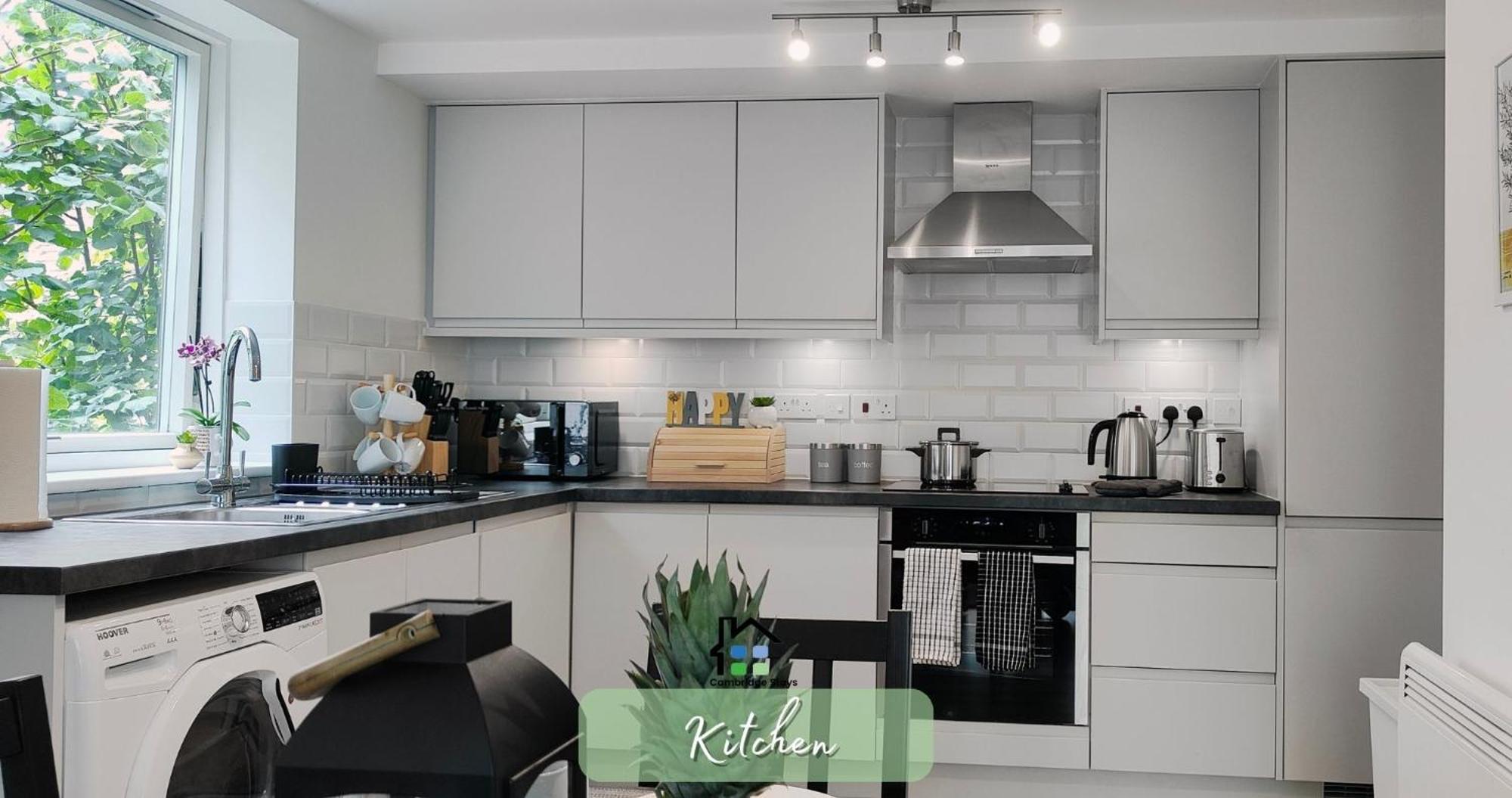 Cambridge Stays Riverside Apart Hotel With 2Br Flats At The City Centre-Parking-Balcony 외부 사진