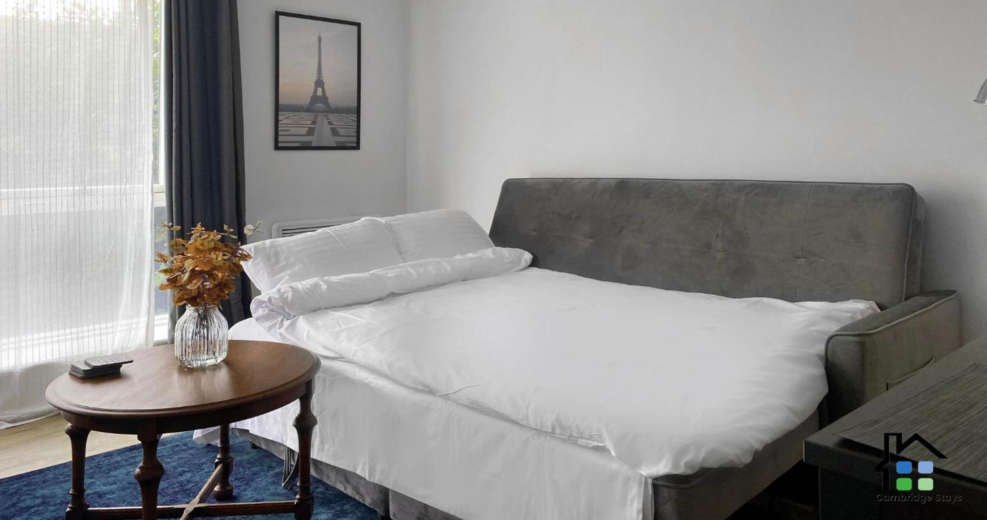 Cambridge Stays Riverside Apart Hotel With 2Br Flats At The City Centre-Parking-Balcony 외부 사진
