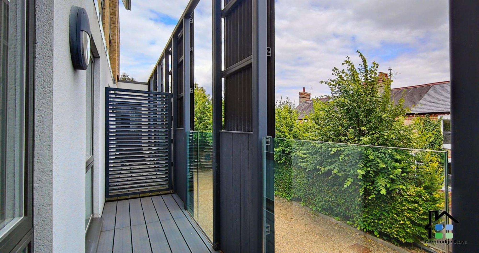 Cambridge Stays Riverside Apart Hotel With 2Br Flats At The City Centre-Parking-Balcony 외부 사진
